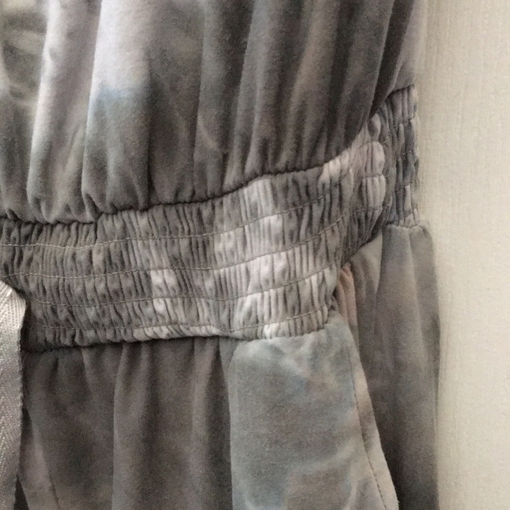 FINAL MARKDOWN Derek heart boho looking jumpsuit medium - Picture 4 of 10